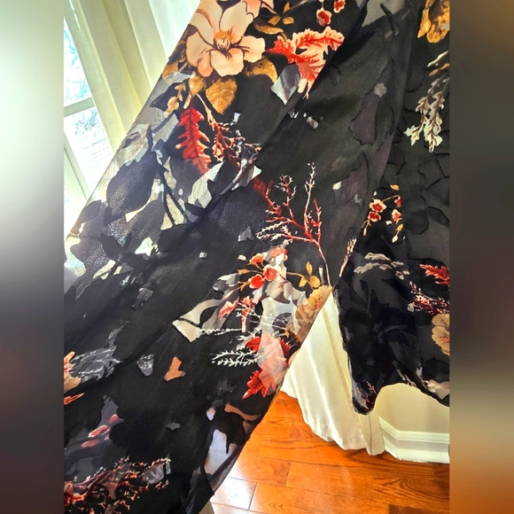 NWT White House Black Market Off Shoulder Blouse - Picture 10 of 15